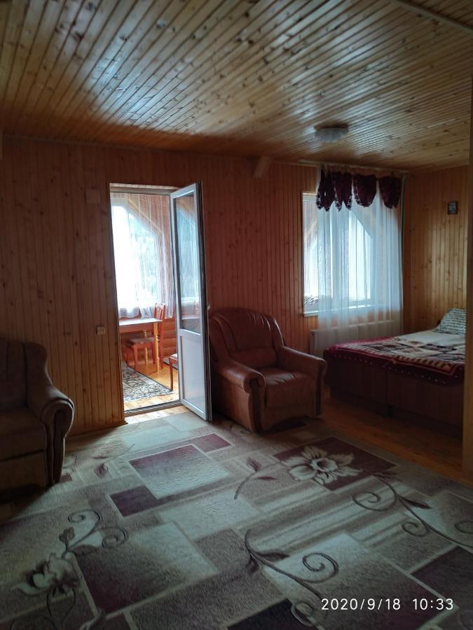 Котедж ,,Тік" Hotel Tatariv Kültér fotó