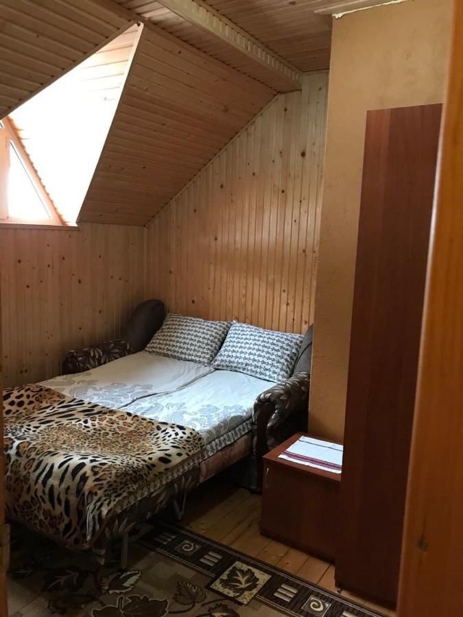 Котедж ,,Тік" Hotel Tatariv Szoba fotó