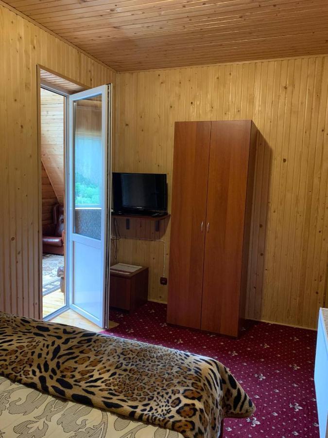 Котедж ,,Тік" Hotel Tatariv Kültér fotó