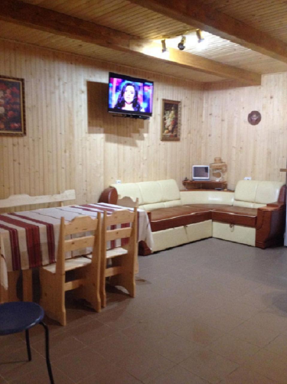 Котедж ,,Тік" Hotel Tatariv Kültér fotó