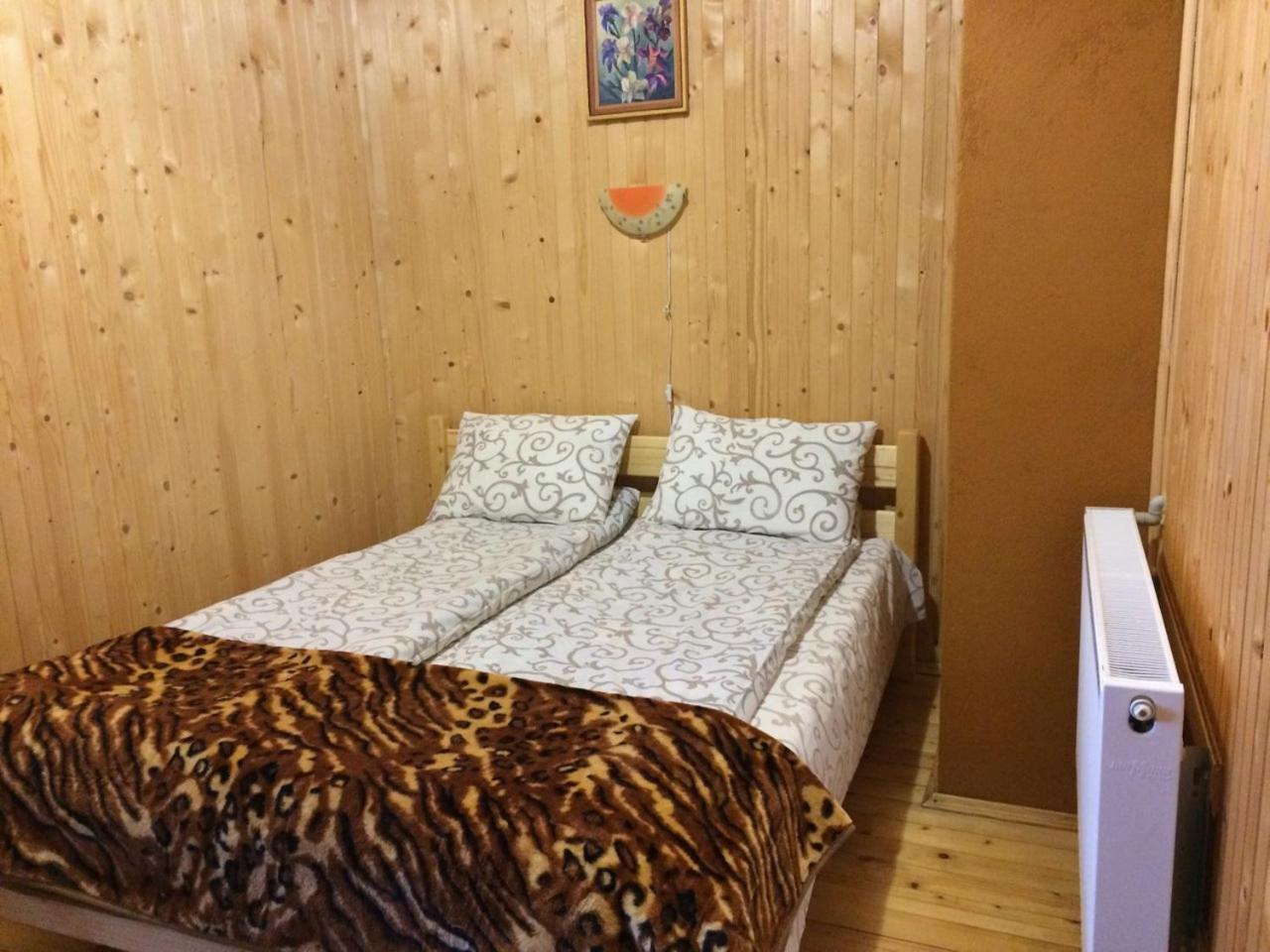 Котедж ,,Тік" Hotel Tatariv Kültér fotó