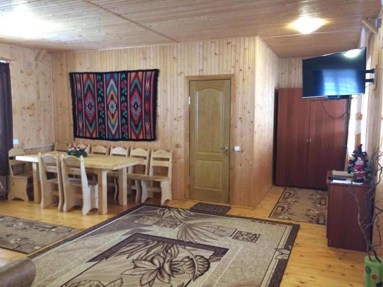 Котедж ,,Тік" Hotel Tatariv Kültér fotó
